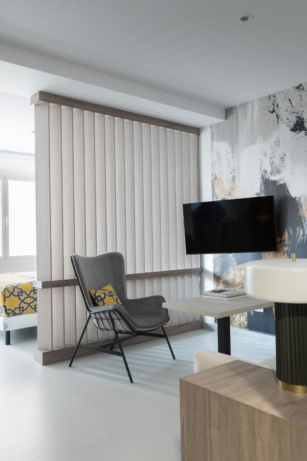 Apartamentos Las Torres Madrid Eksteriør billede