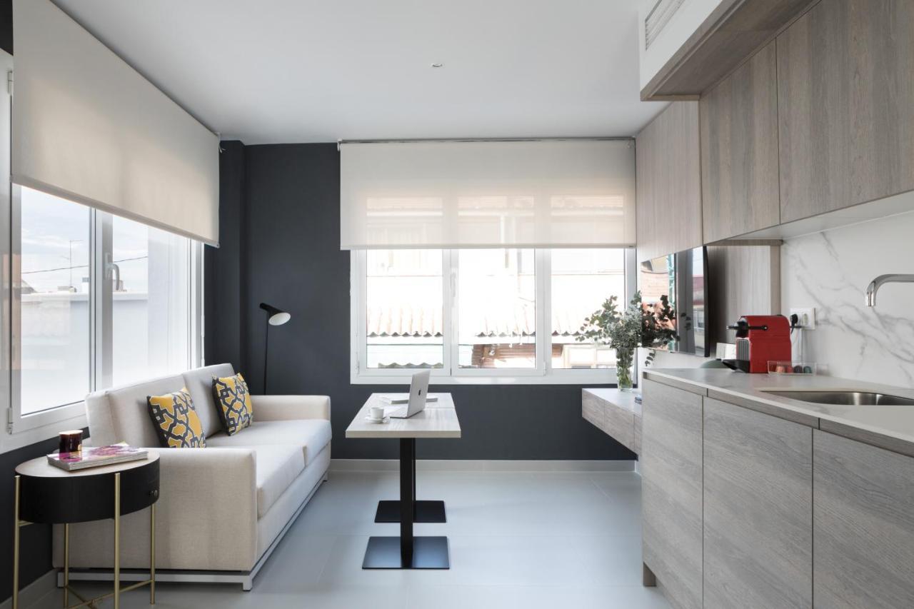 Apartamentos Las Torres Madrid Eksteriør billede