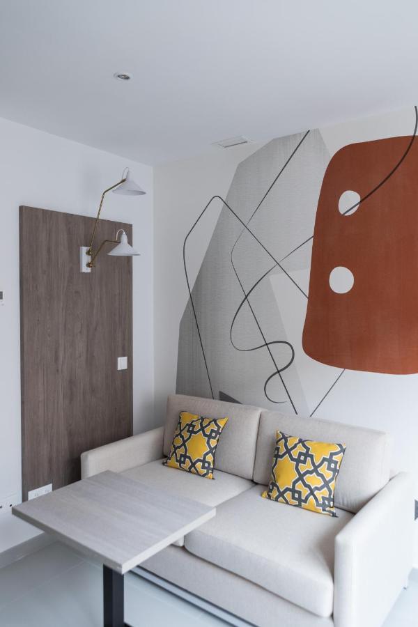 Apartamentos Las Torres Madrid Eksteriør billede