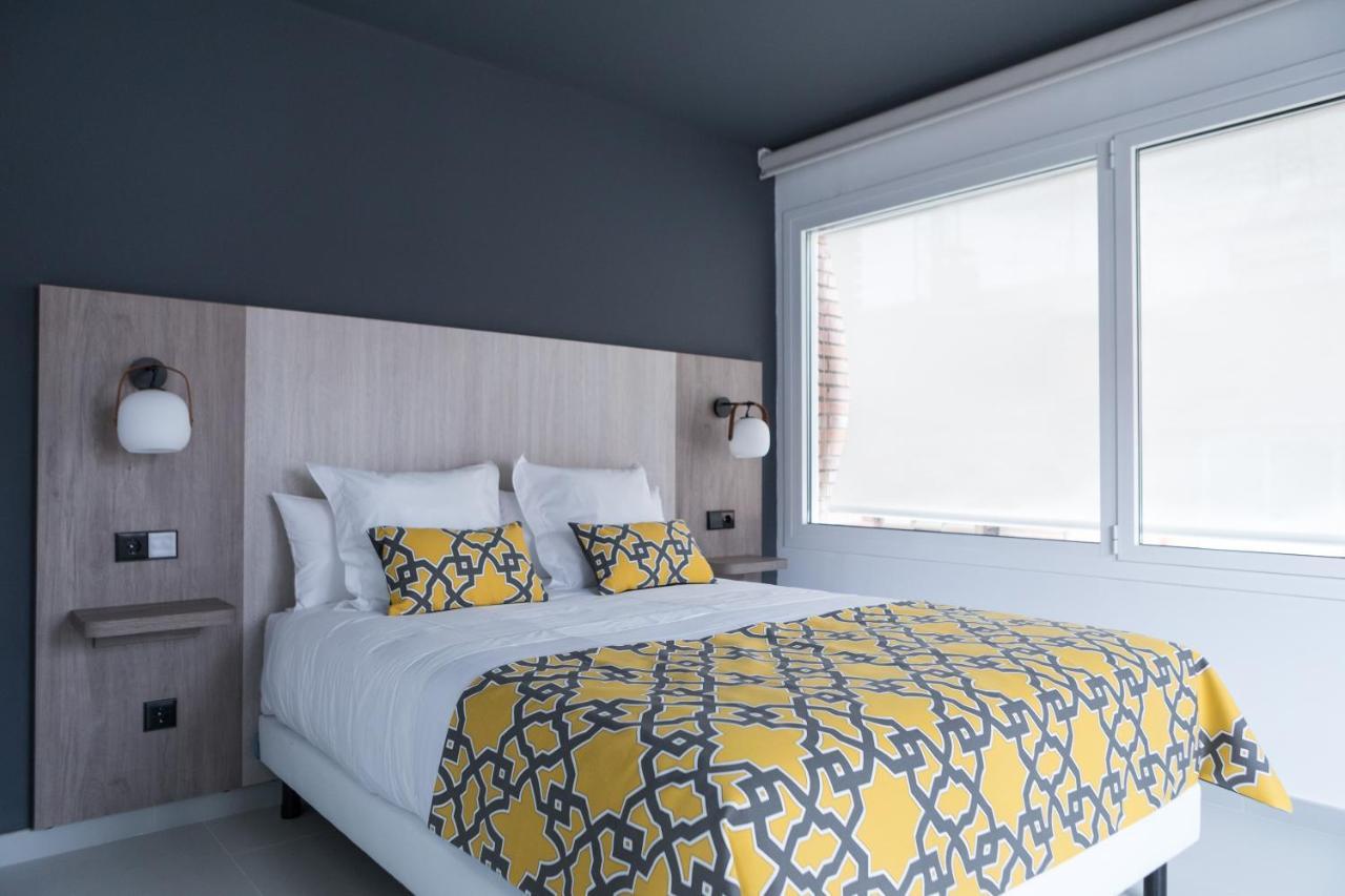 Apartamentos Las Torres Madrid Eksteriør billede