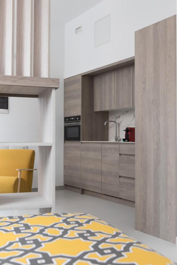 Apartamentos Las Torres Madrid Eksteriør billede