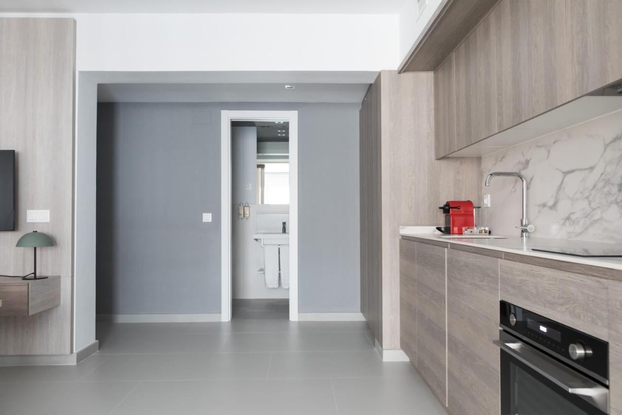Apartamentos Las Torres Madrid Eksteriør billede