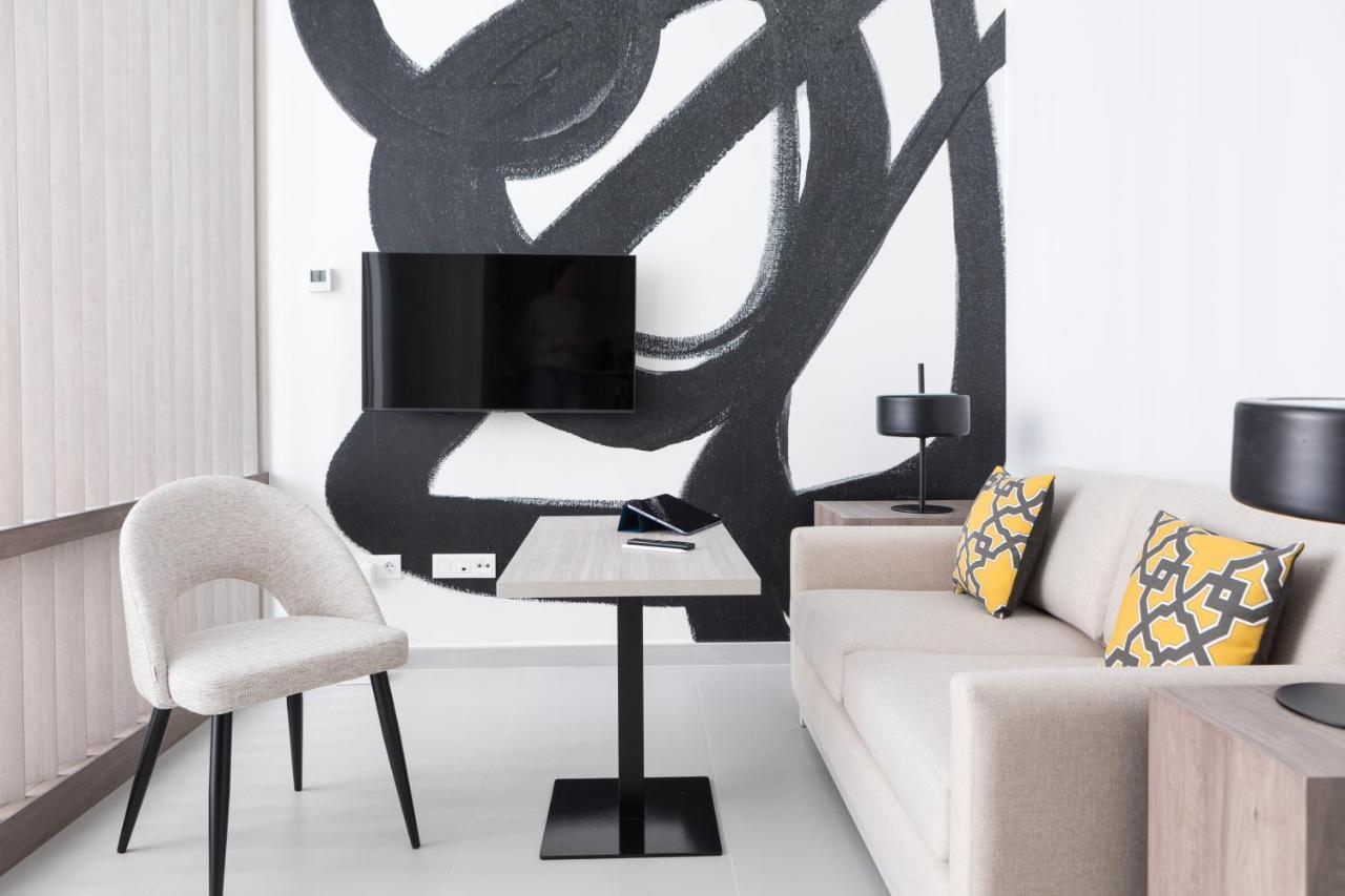 Apartamentos Las Torres Madrid Eksteriør billede