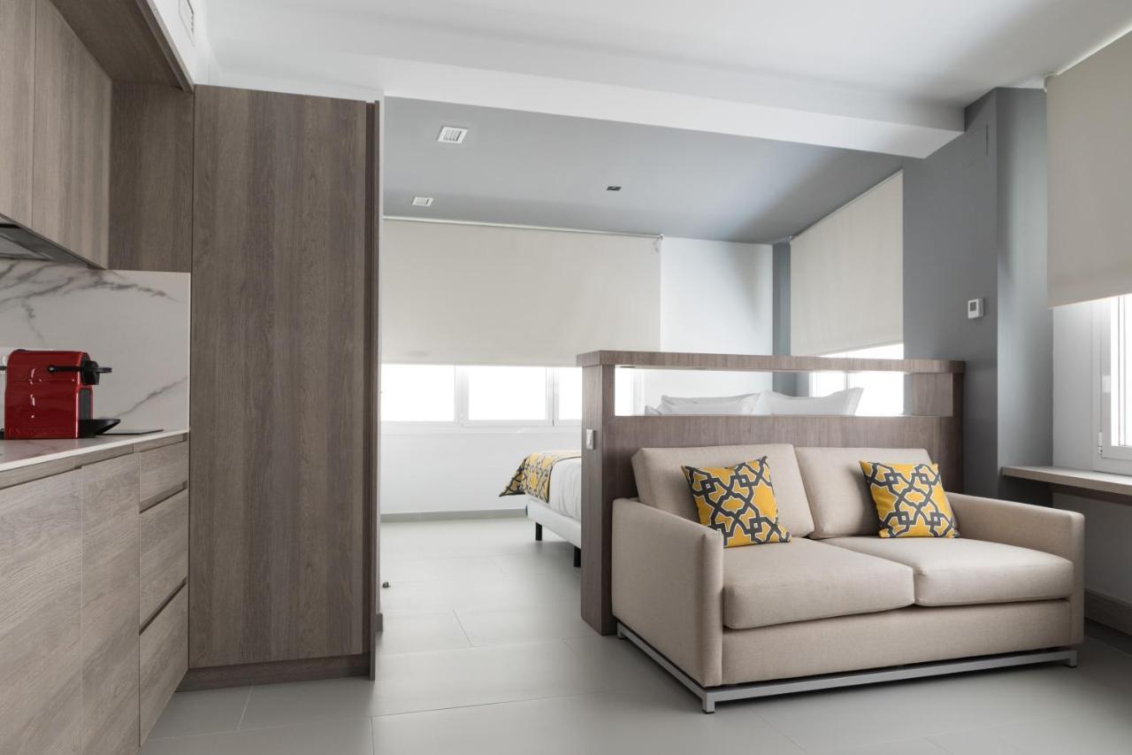 Apartamentos Las Torres Madrid Eksteriør billede
