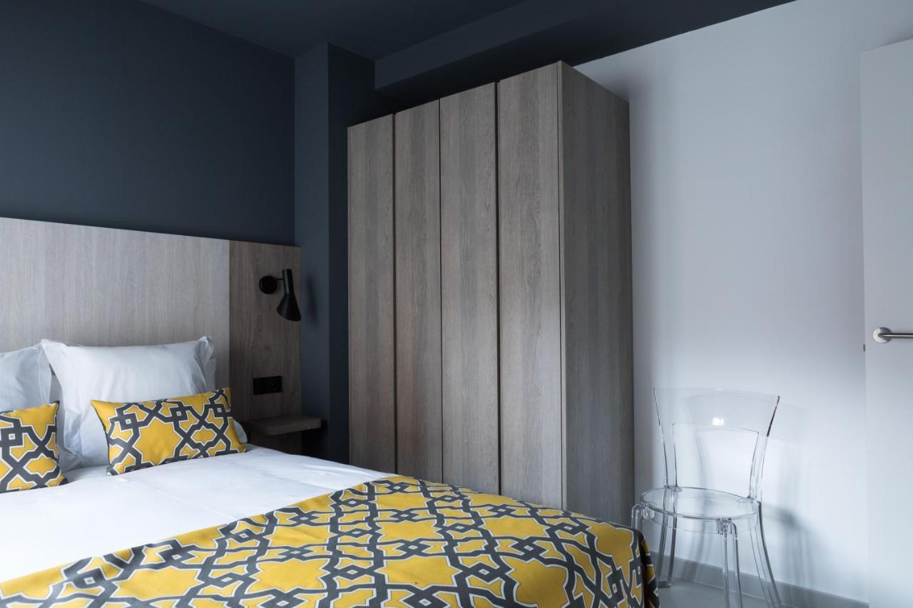 Apartamentos Las Torres Madrid Eksteriør billede